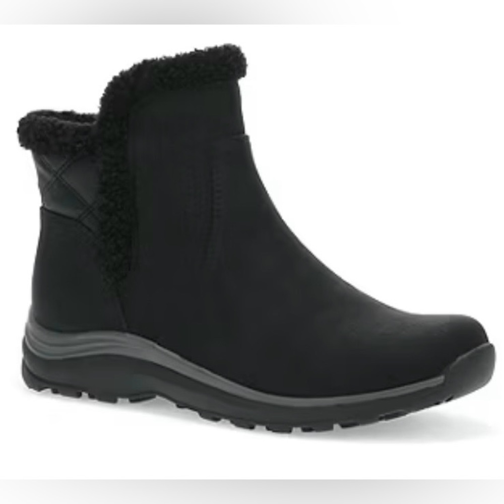Baretraps Womens Ynez Flat Heel Booties